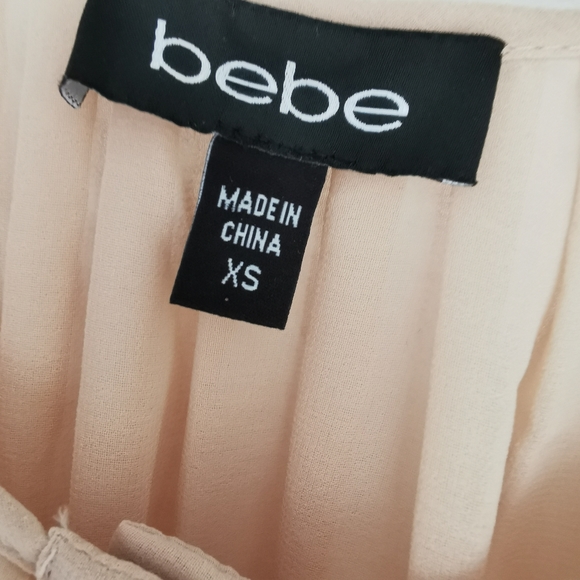 BEBE - Beige Flowy Top - Picture 3 of 5